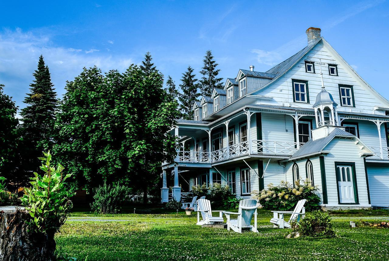 Auberge Le 112 Saint Andre De Kamouraska Exterior photo